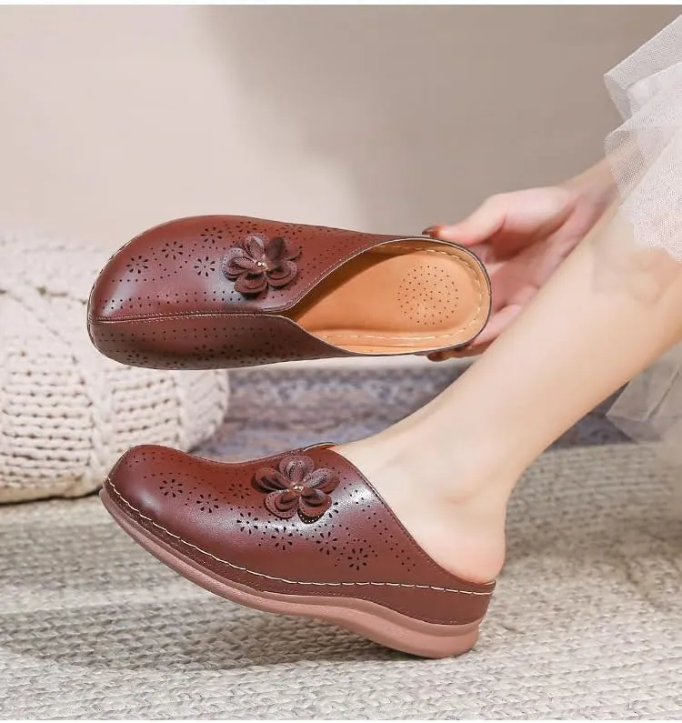 Clogs for Women Slip on Mules with Floret Closed Toe Sandals, Summer Shoes, Comfortable Walking Wedge Clogs (Brown,8.5)