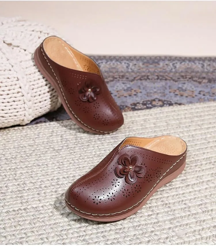 Clogs for Women Slip on Mules with Floret Closed Toe Sandals, Summer Shoes, Comfortable Walking Wedge Clogs (Brown,8.5)