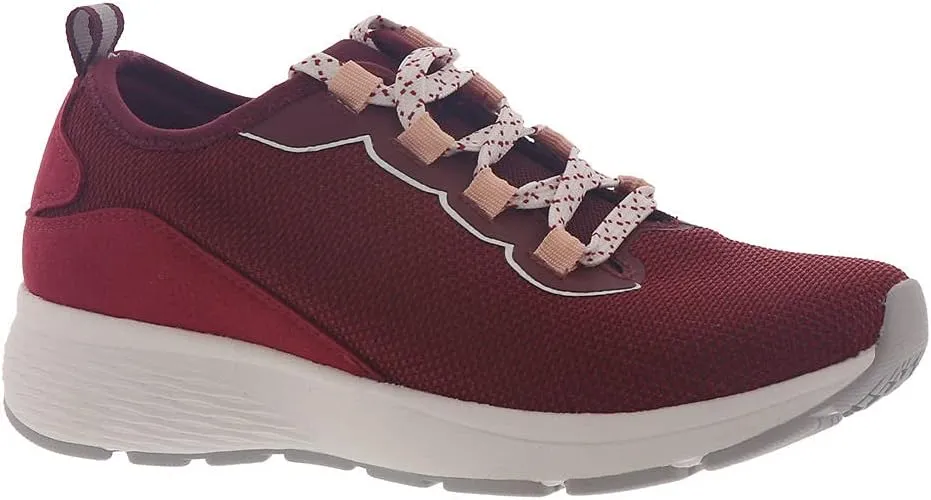 Easy Spirit Women's Skip Sneaker