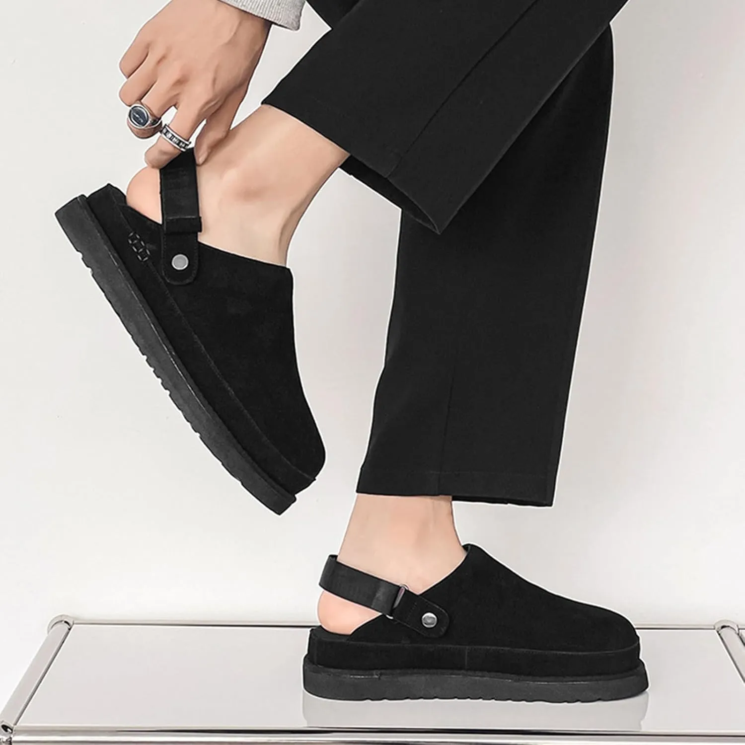 Fashion Women's Clogs Slippers Casual Non Slip Sandals Adjustable Comfort Clogs Sandals Women's Mules and Clogs Warm Outdoor Indoor Use