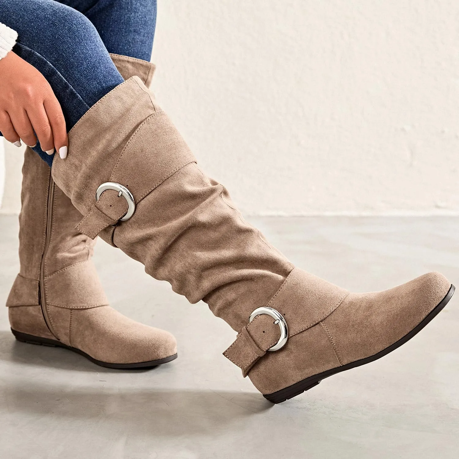 Luoika Women's Extra Wide Calf Knee High Slouchy Boots, Wide Width Tall Boots with Flat Heel Side Zipper.