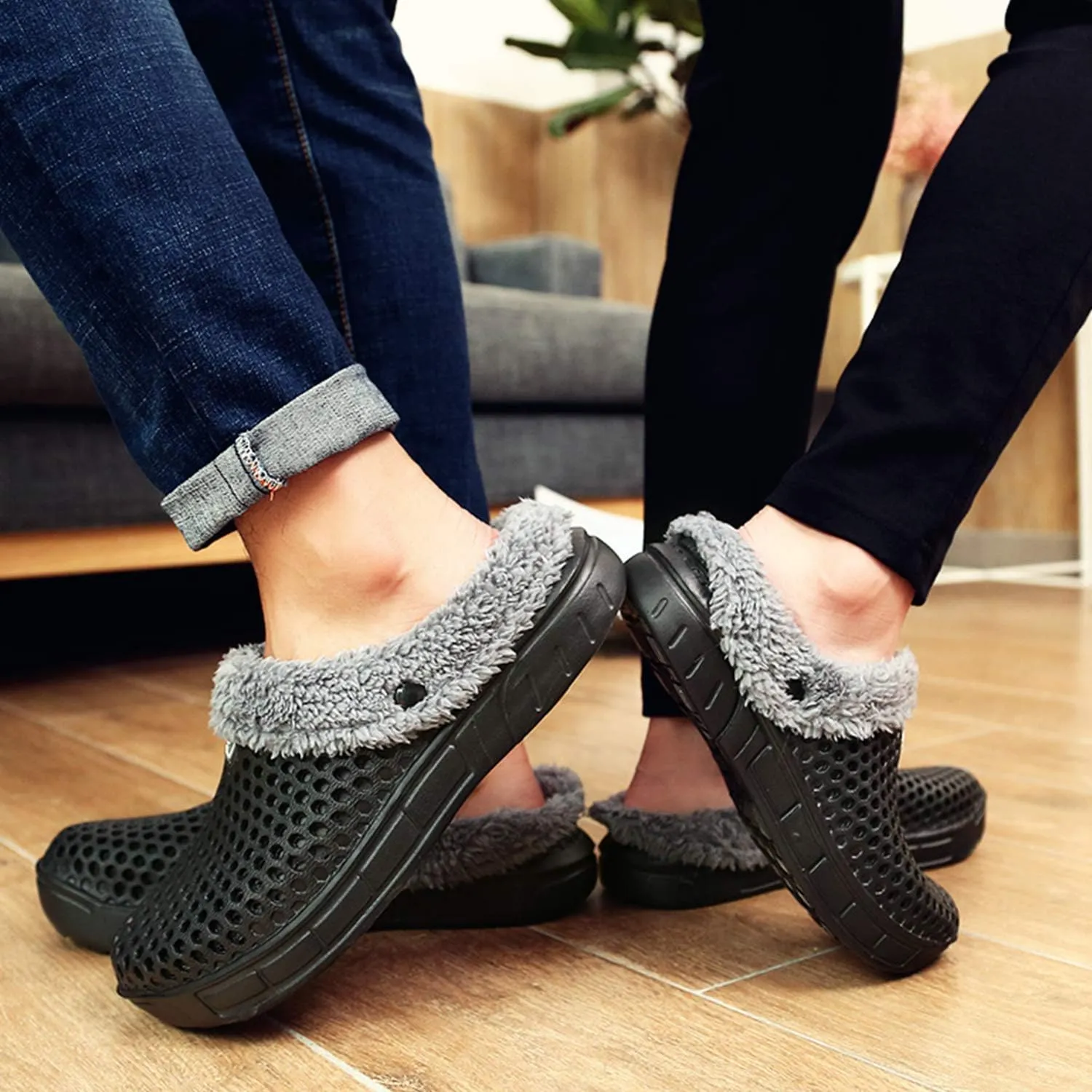Meidiastra Women's Mens Fur Lined Clogs Waterproof Non Slip Garden Shoes Warm Plush House Slippers Indoor Outdoor Mules