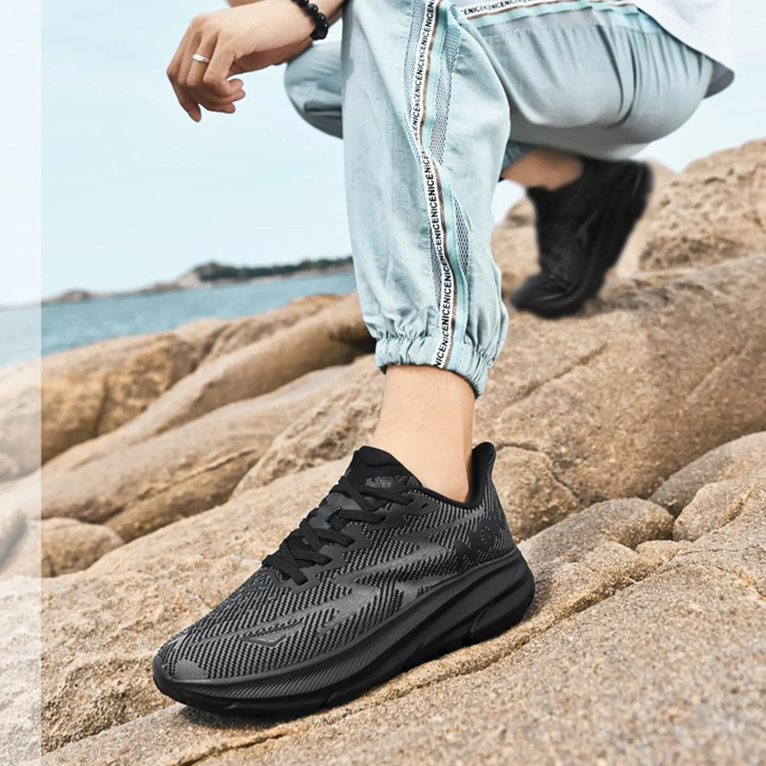 Men's Fashion Sneakers Breathable Mesh Running Shoes Cushioned Athletic Sneakers Non Slip Soft Sole Casual Athletic Walking Shoes