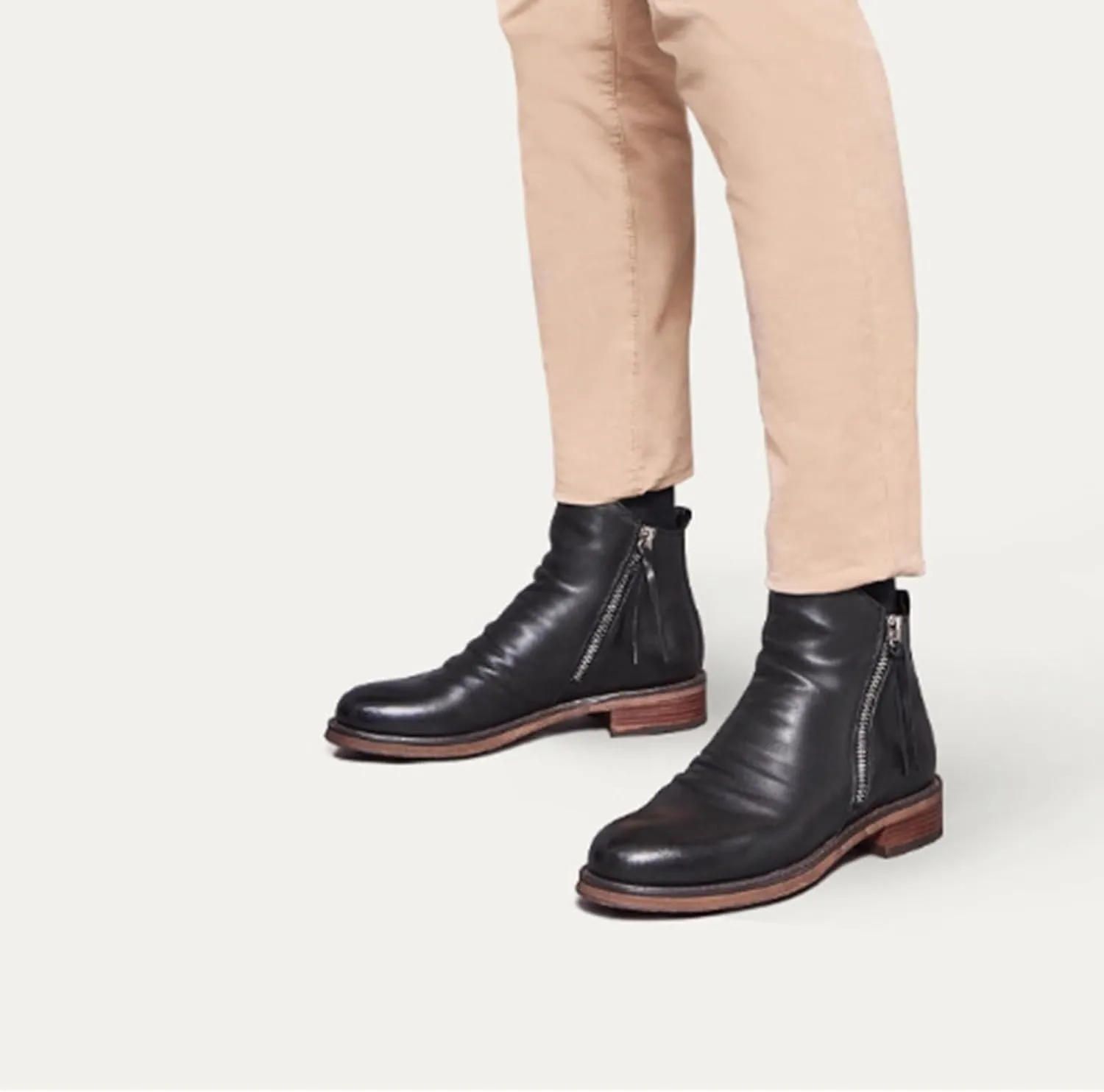 Men's Fashionable Retro Ankle Boots Zipper Sleeve Casual Leather Chukka Boot Water Proof Side Zip Chukka Boots Mens Pack