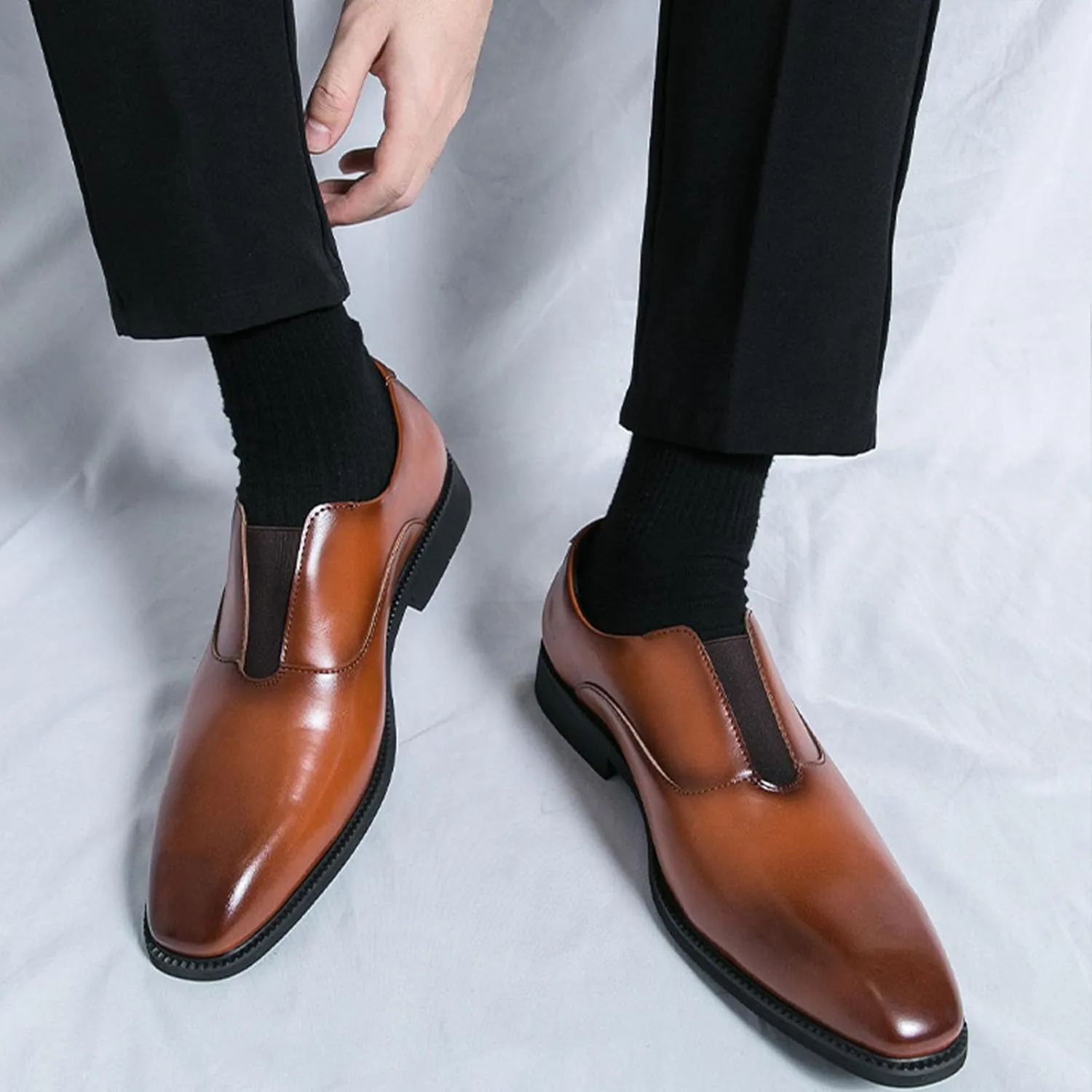 Men's Leather Elastic Band Low Top Dress Business Loafers Fashion Square Toe Low Heeled Slip-On Formal Tuxedo Derby Shoes Classic Plain Toe Modern Formal Leather Shoes