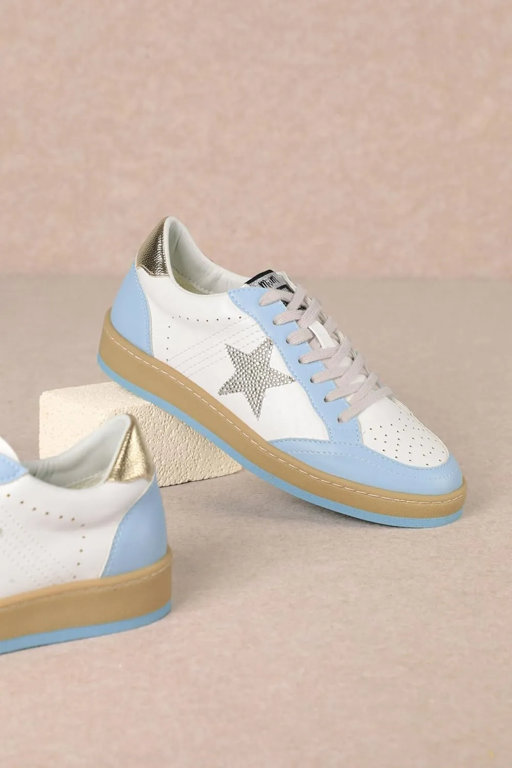 Mi.iM Avery Rubber Sole Lace-up Star Sneakers