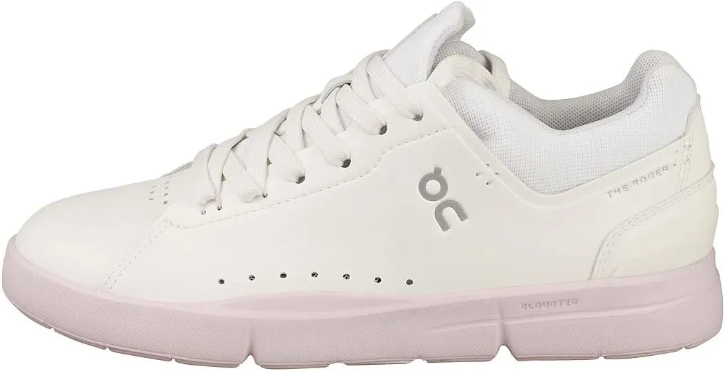 On Women's The Roger Advantage Sneakers