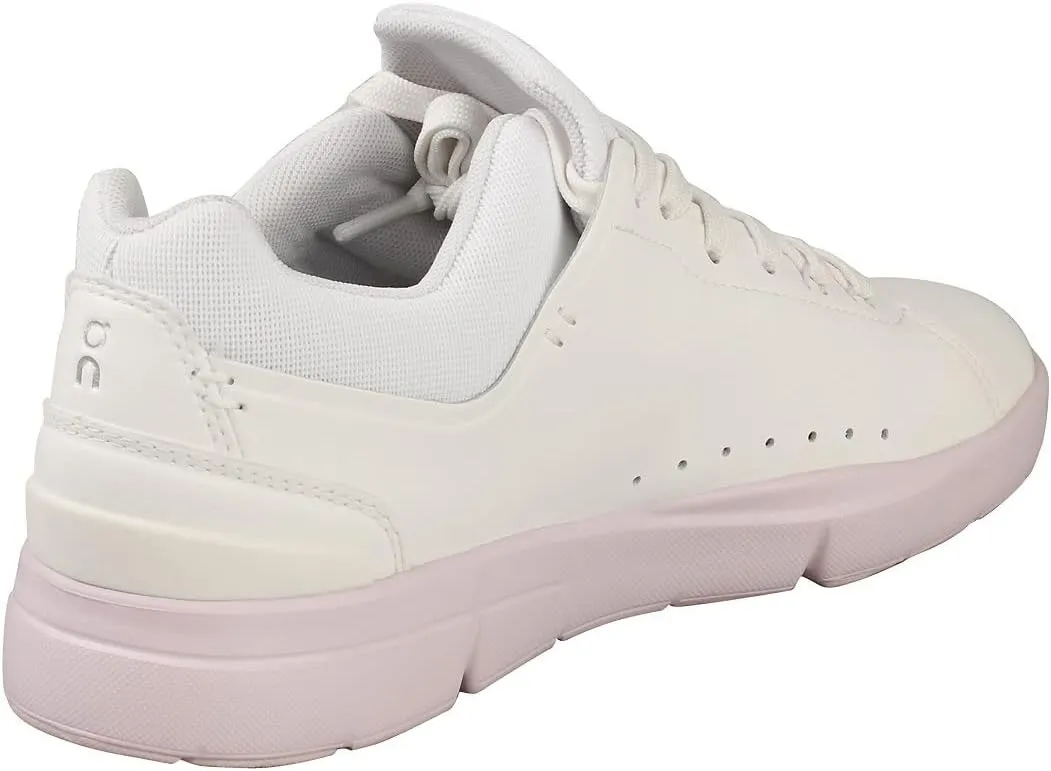 On Women's The Roger Advantage Sneakers