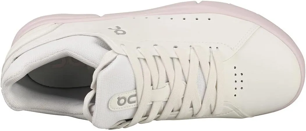 On Women's The Roger Advantage Sneakers
