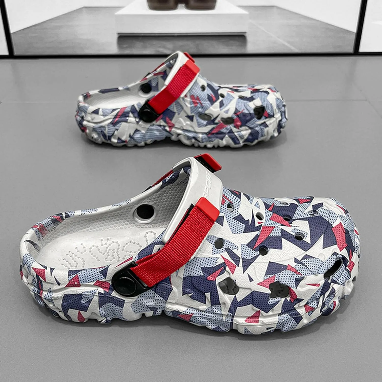 SECHRITE Men's Clogs Athletic Sports Outdoor Sandals Water Beach Shoes Slippers Sandals Lightweight Comfortable with Adjustable Back Strap - River Edge