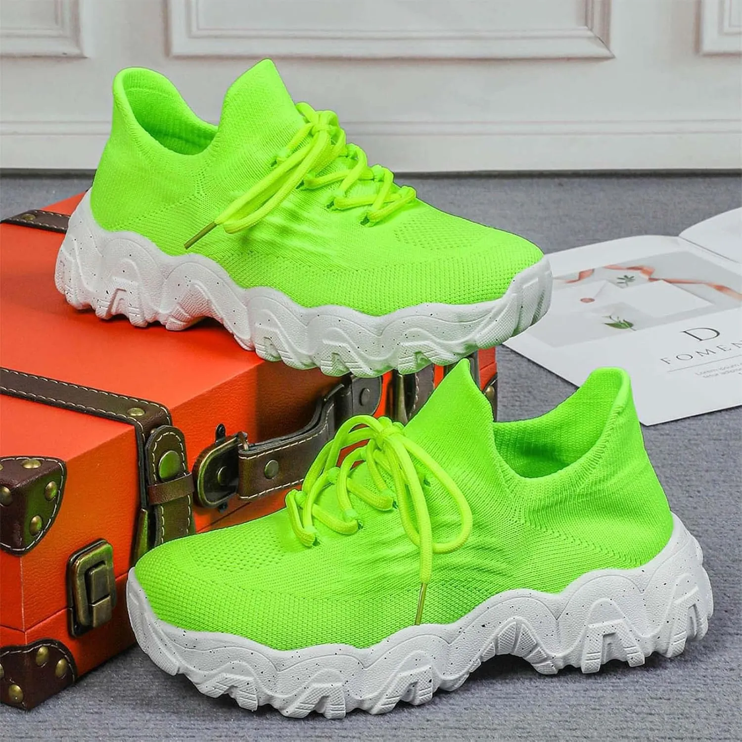 Women's Mesh Lace Lightweight Low-Cut Sneakers, Casual Tennis Shoes, Non Slip, Fashionable Comfortable and