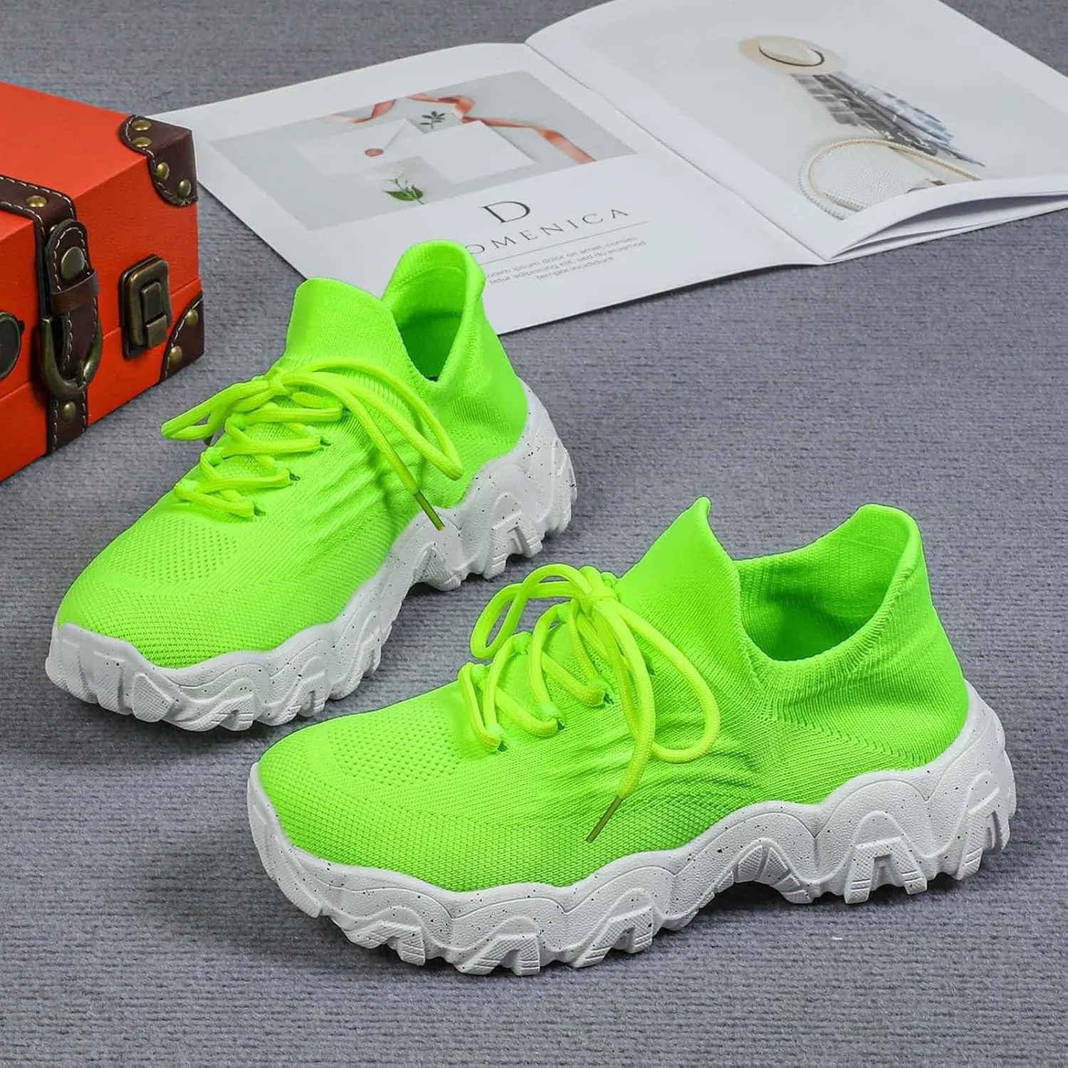 Women's Mesh Lace Lightweight Low-Cut Sneakers, Casual Tennis Shoes, Non Slip, Fashionable Comfortable and