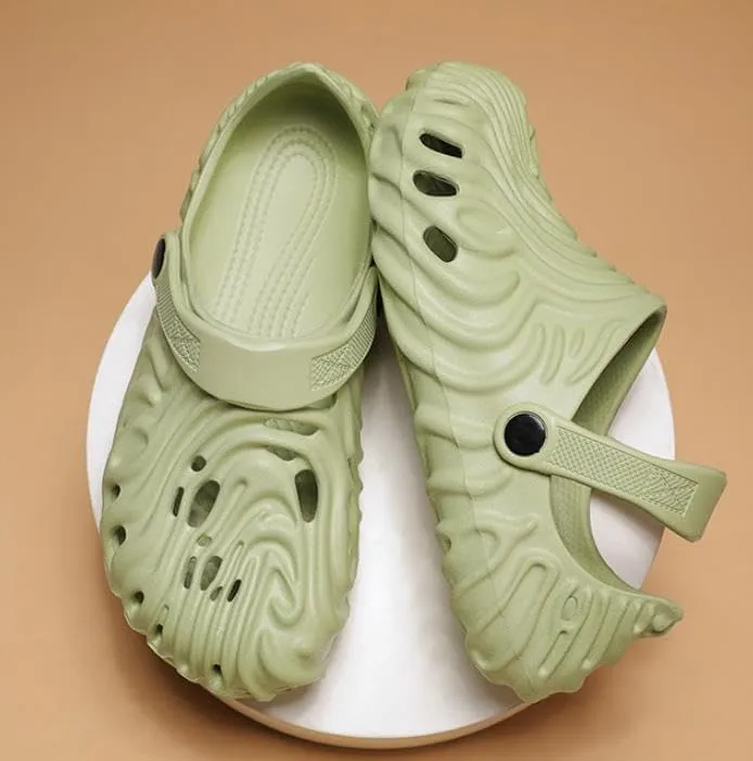 Women's Wavy pattern Gardener Clog Slip On Slides Shoes Beach Sandals Mules Clog Wedge Sandals Outdoor Beach Shoes