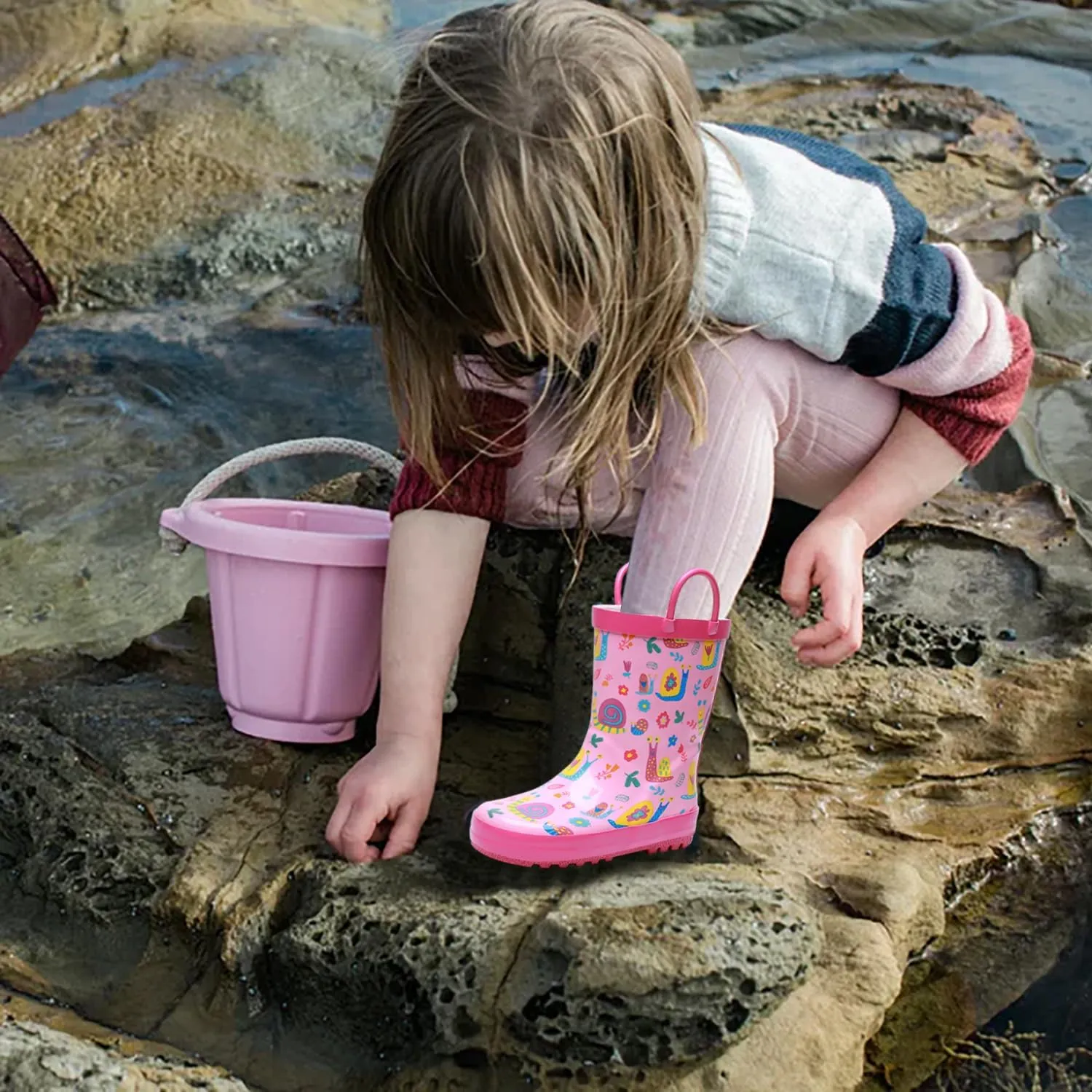 WTW Toddler and Kids Rain Boots Unisex-Child Waterproof Rubber Rain Boots with Easy-On Handles in Fun Patterns for Girls and Boys (Toddler/Little Kid/Big Kid)